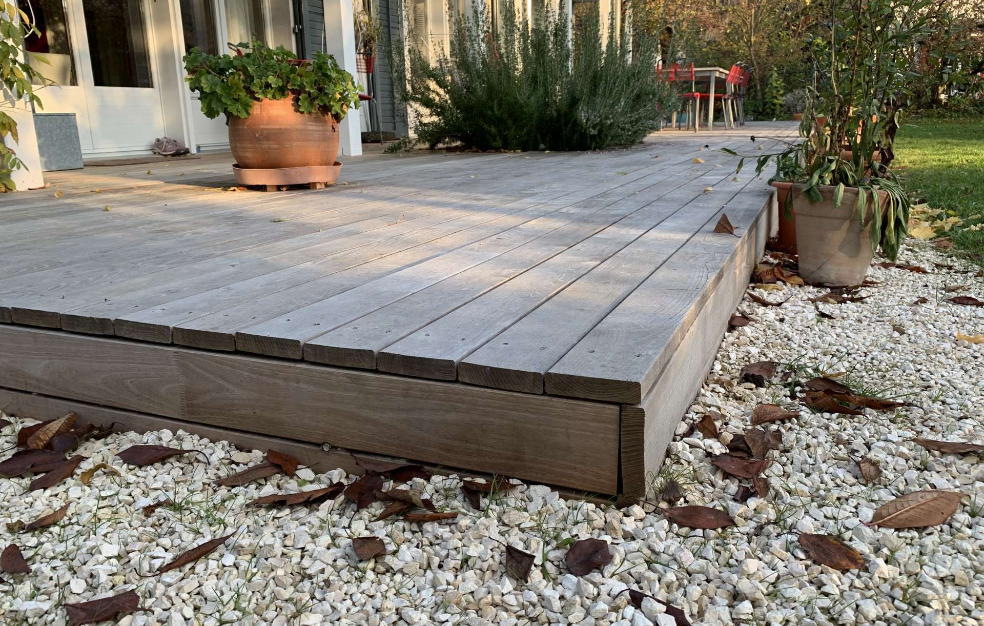 Holz im Garten